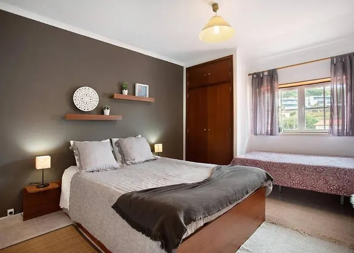 Apartment Porto Dinheiro Ii *