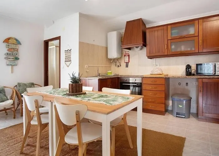 Apartment Porto Dinheiro Ii